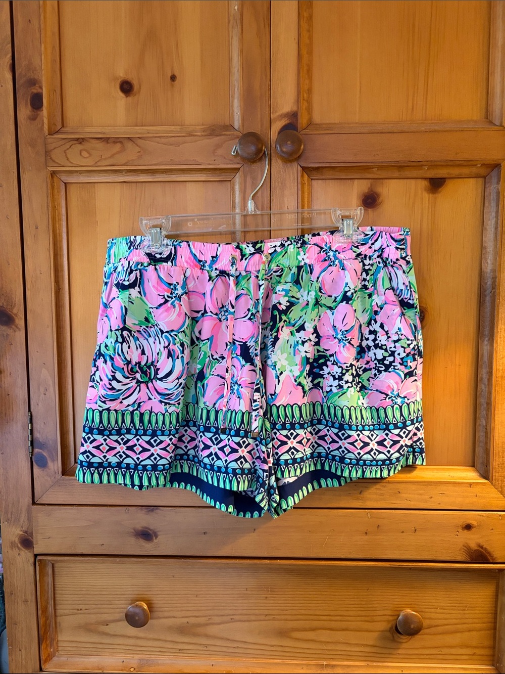 Lilly Pulitzer Katia Shorts in High Tide Navy